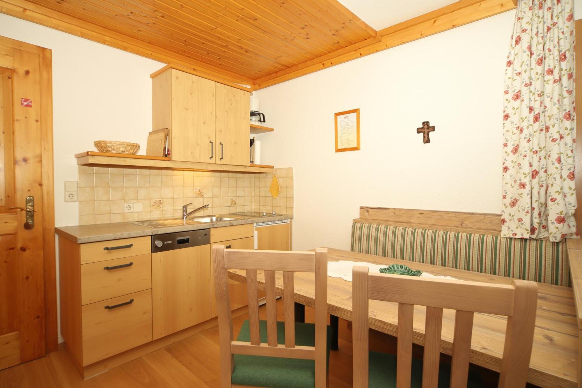Linarhof Apartment Urlaub Am Bio Bauernhof Haus im Ennstal Værelse billede