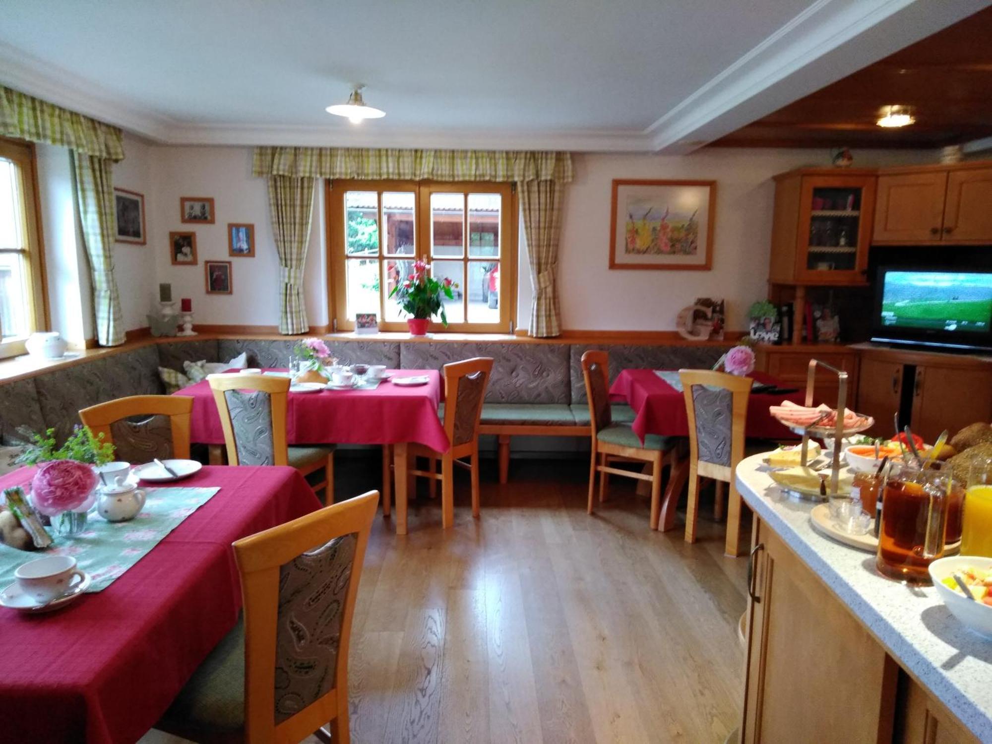 Linarhof Apartment Urlaub Am Bio Bauernhof Haus im Ennstal Eksteriør billede