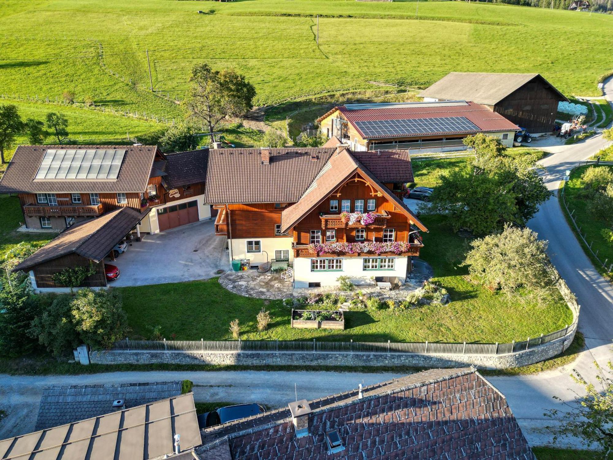 Linarhof Apartment Urlaub Am Bio Bauernhof Haus im Ennstal Eksteriør billede